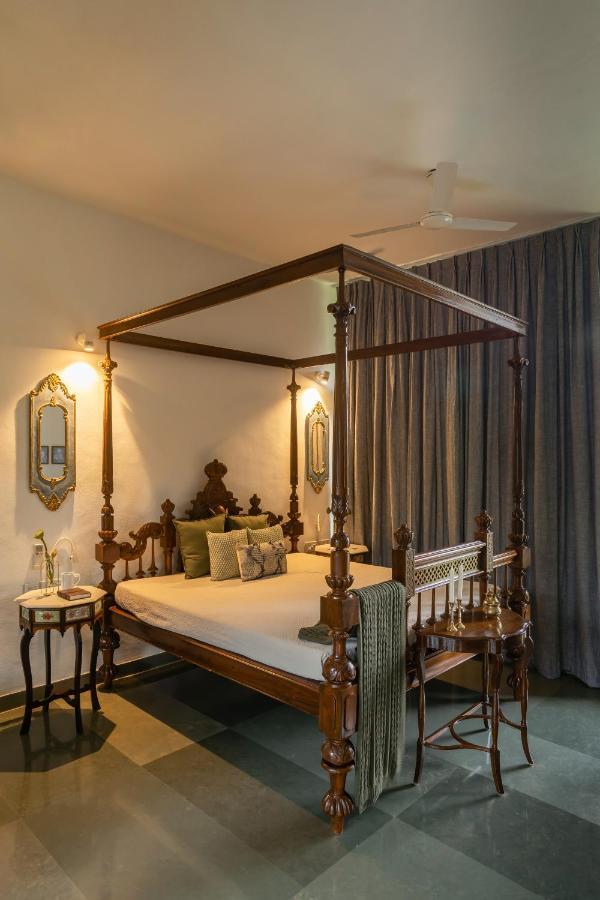 Lohonostays Maharajah House Карджат Екстер'єр фото